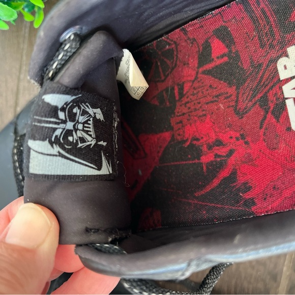 TOMS Star Wars Darth Vader Leandro Black Leather Shoes Sneakers Size 7M - Picture 7 of 16